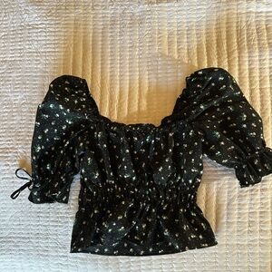 Floral Puff Sleeve Blouse 🌸
